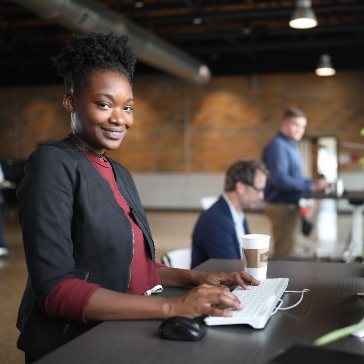 ヘルプデスクの将来性とキャリアパス